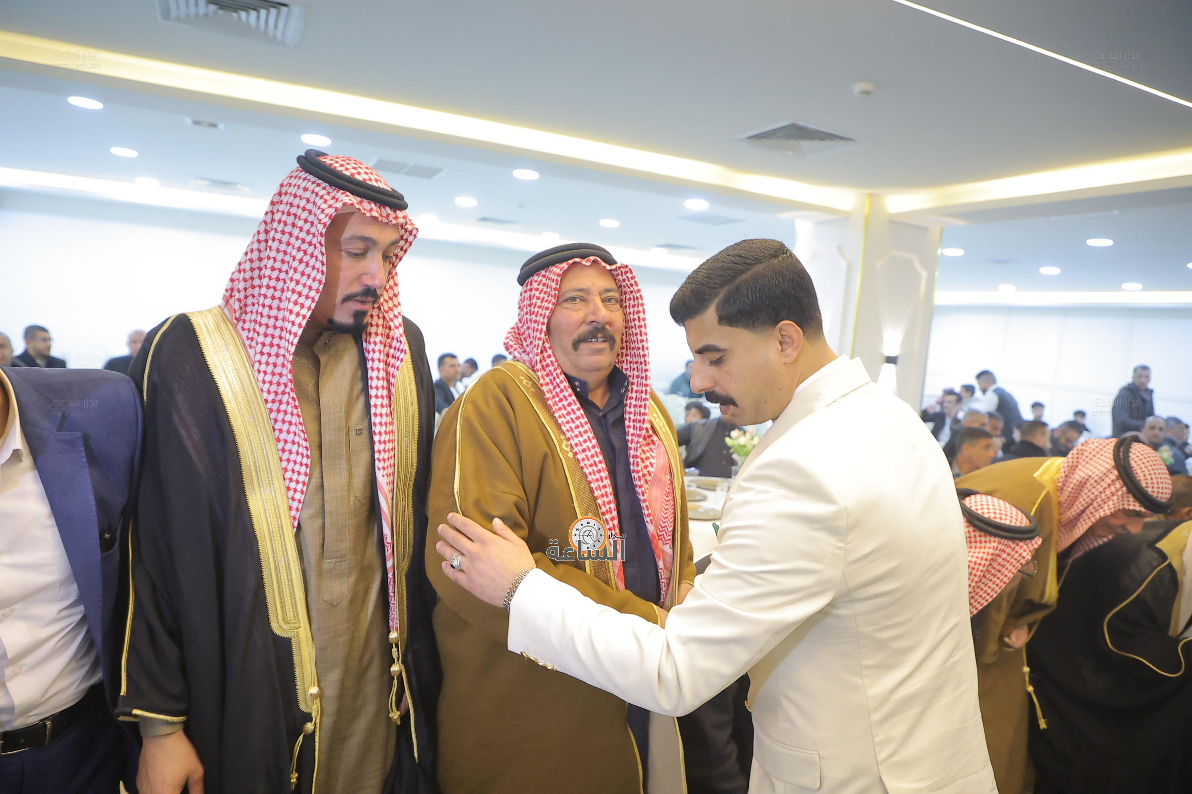 Madar Al-Saa Images 0.38376126042325875