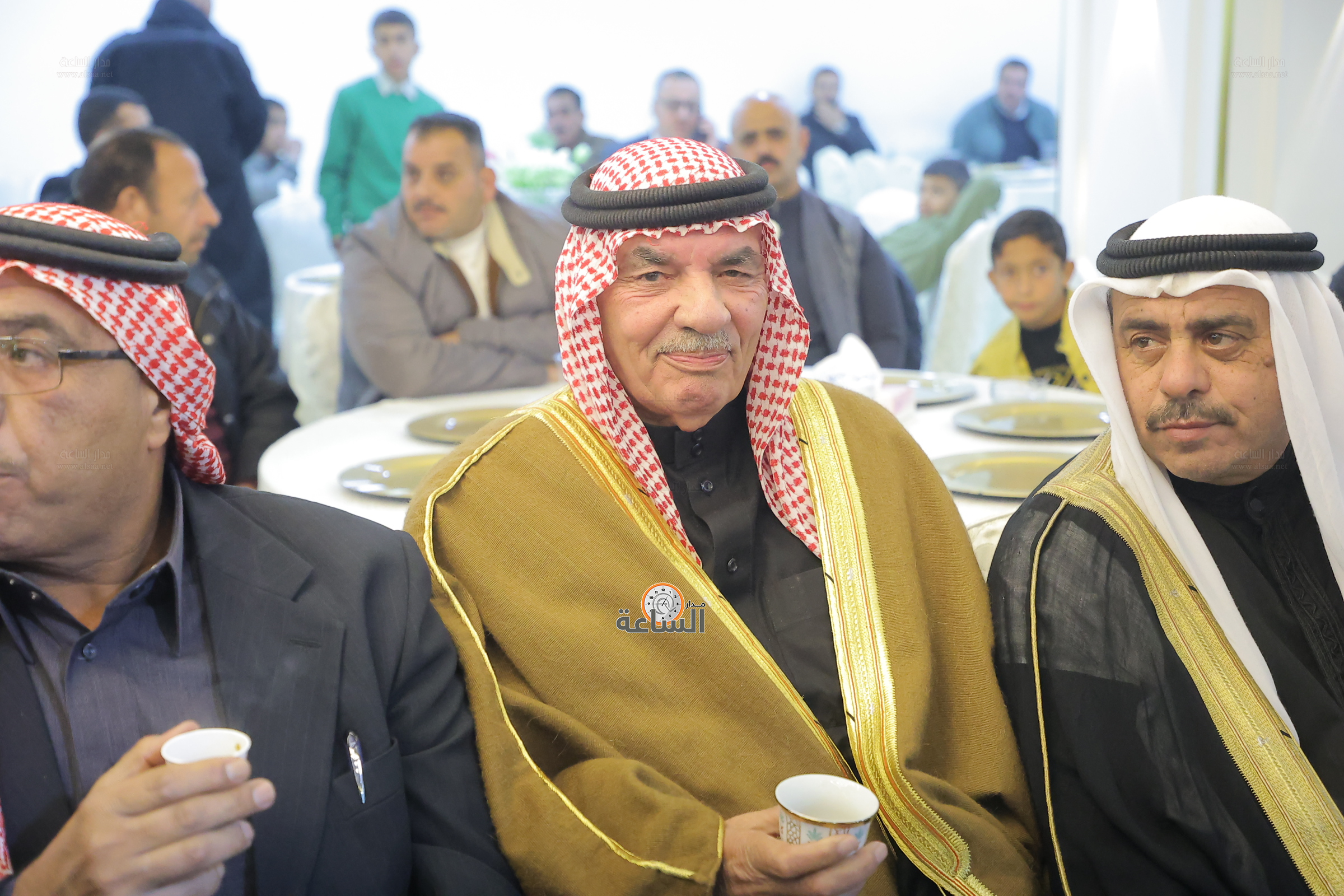 Madar Al-Saa Images 0.7928293389384922