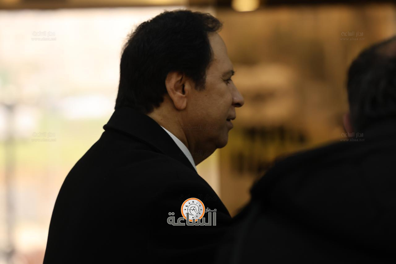 Madar Al-Saa Images 0.8660409228384552