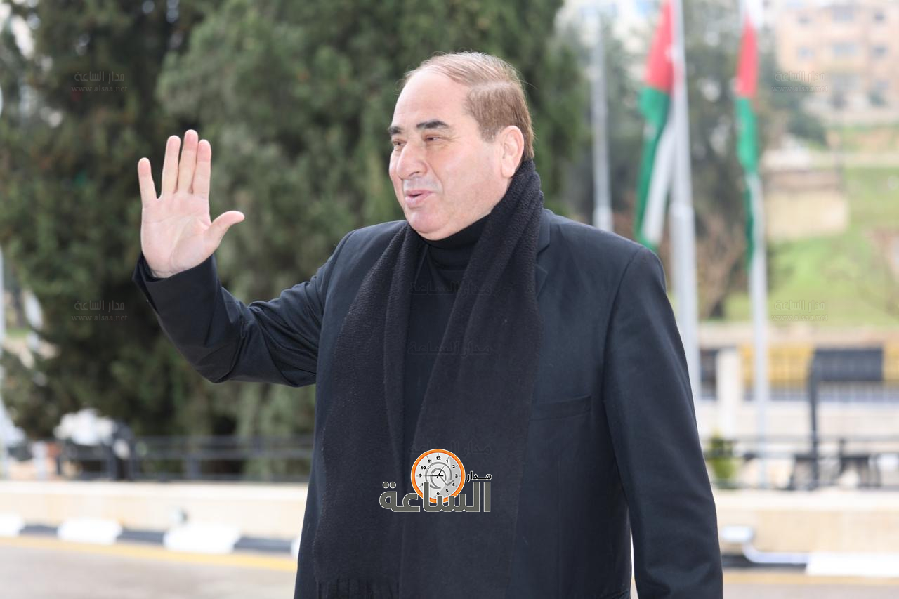 Madar Al-Saa Images 0.8188376592576391