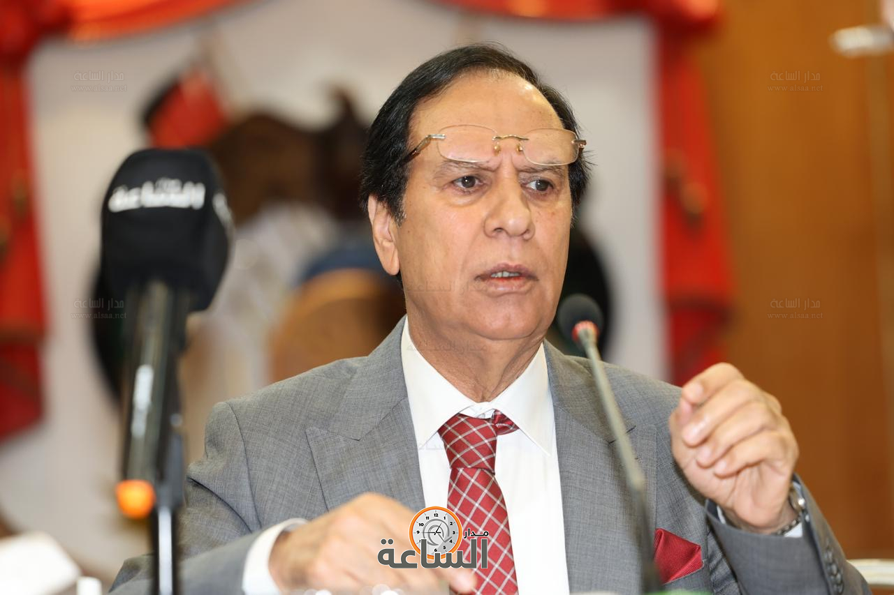 Madar Al-Saa Images 0.23348382168643422