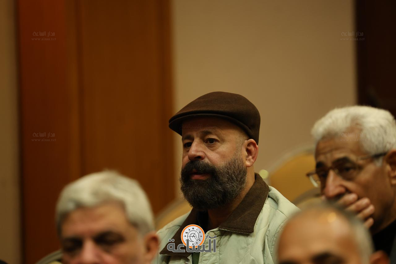 Madar Al-Saa Images 0.915394412937684