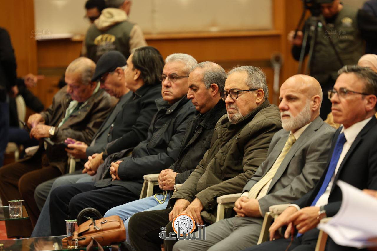 Madar Al-Saa Images 0.1014153485530841