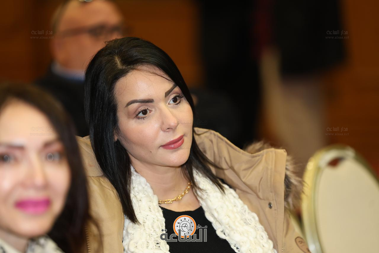 Madar Al-Saa Images 0.9659459883507184