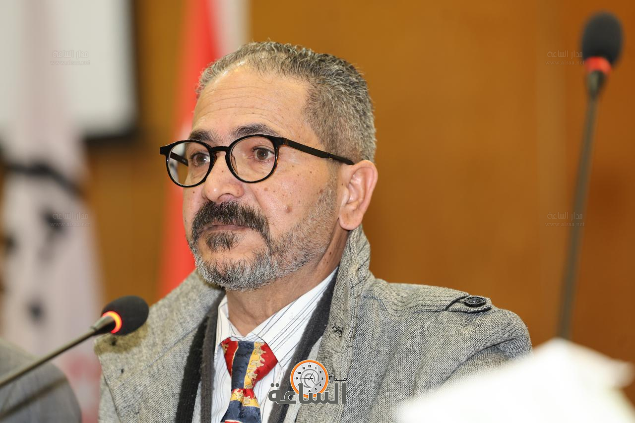 Madar Al-Saa Images 0.8844458974172741