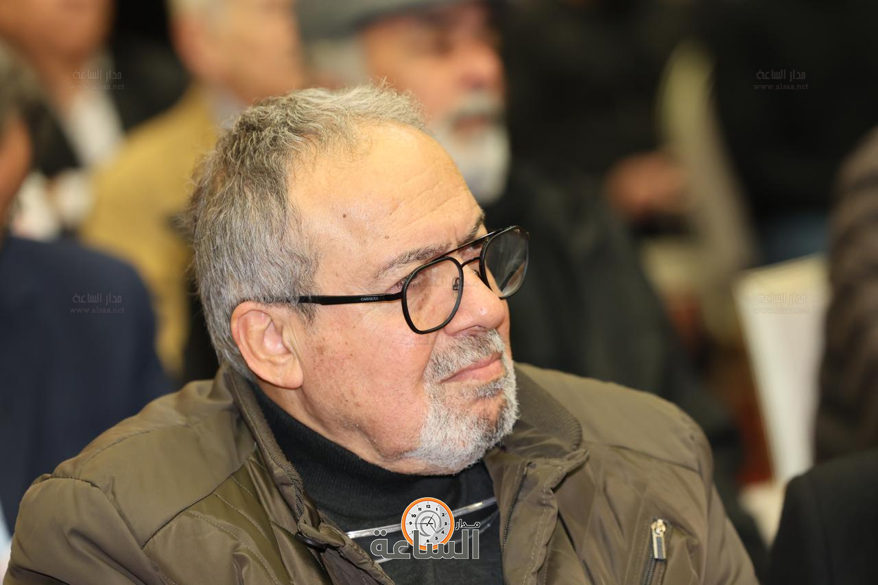 Madar Al-Saa Images 0.5004566335093681