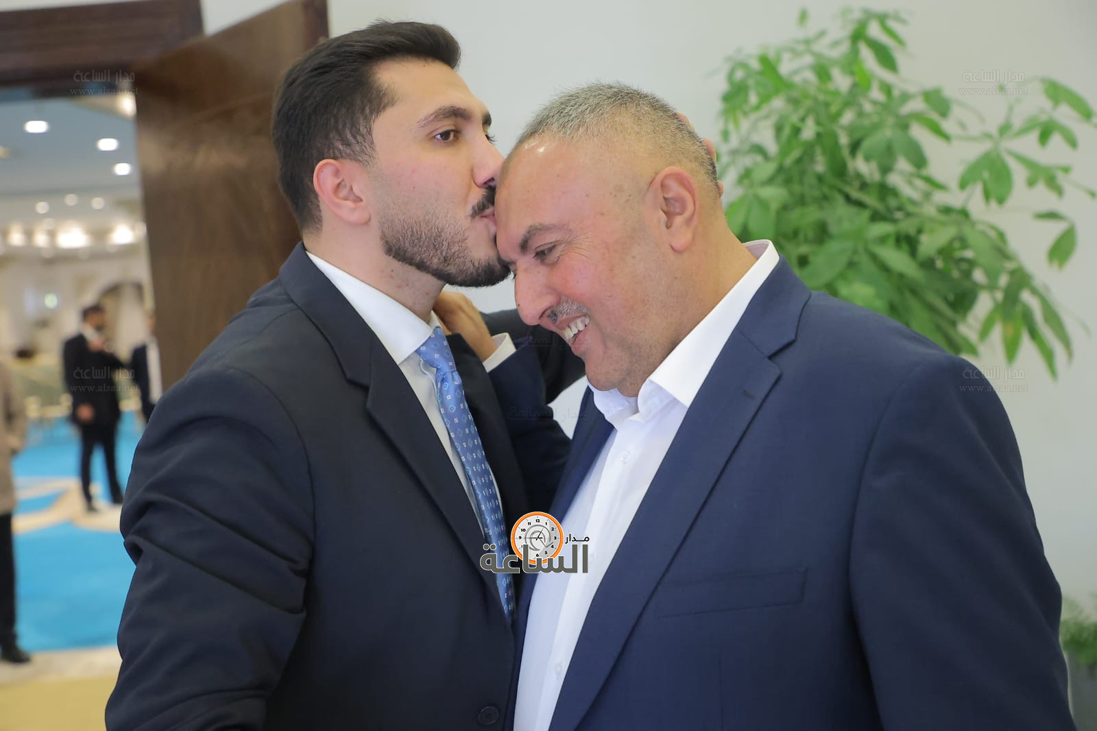 Madar Al-Saa Images 0.22924647463837655