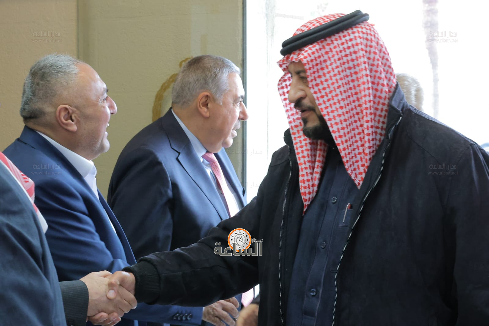 Madar Al-Saa Images 0.1971561068091553