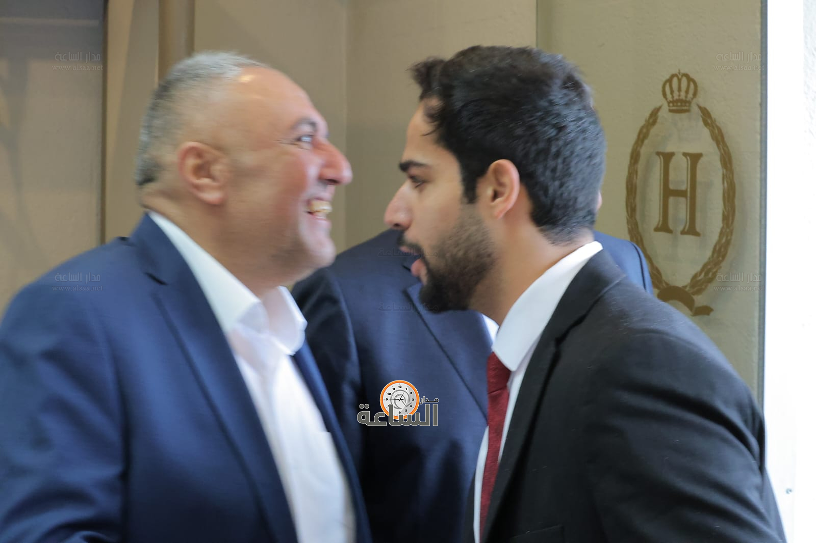 Madar Al-Saa Images 0.5733443455814133