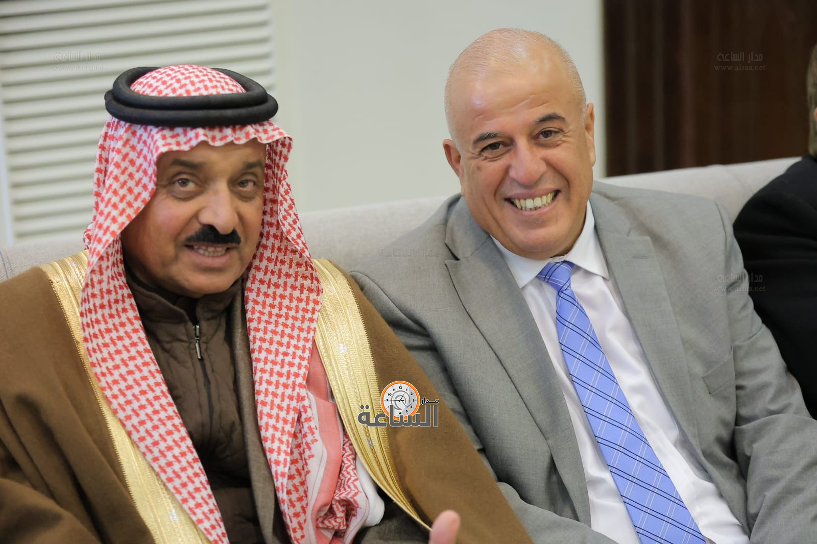 Madar Al-Saa Images 0.668223547090673