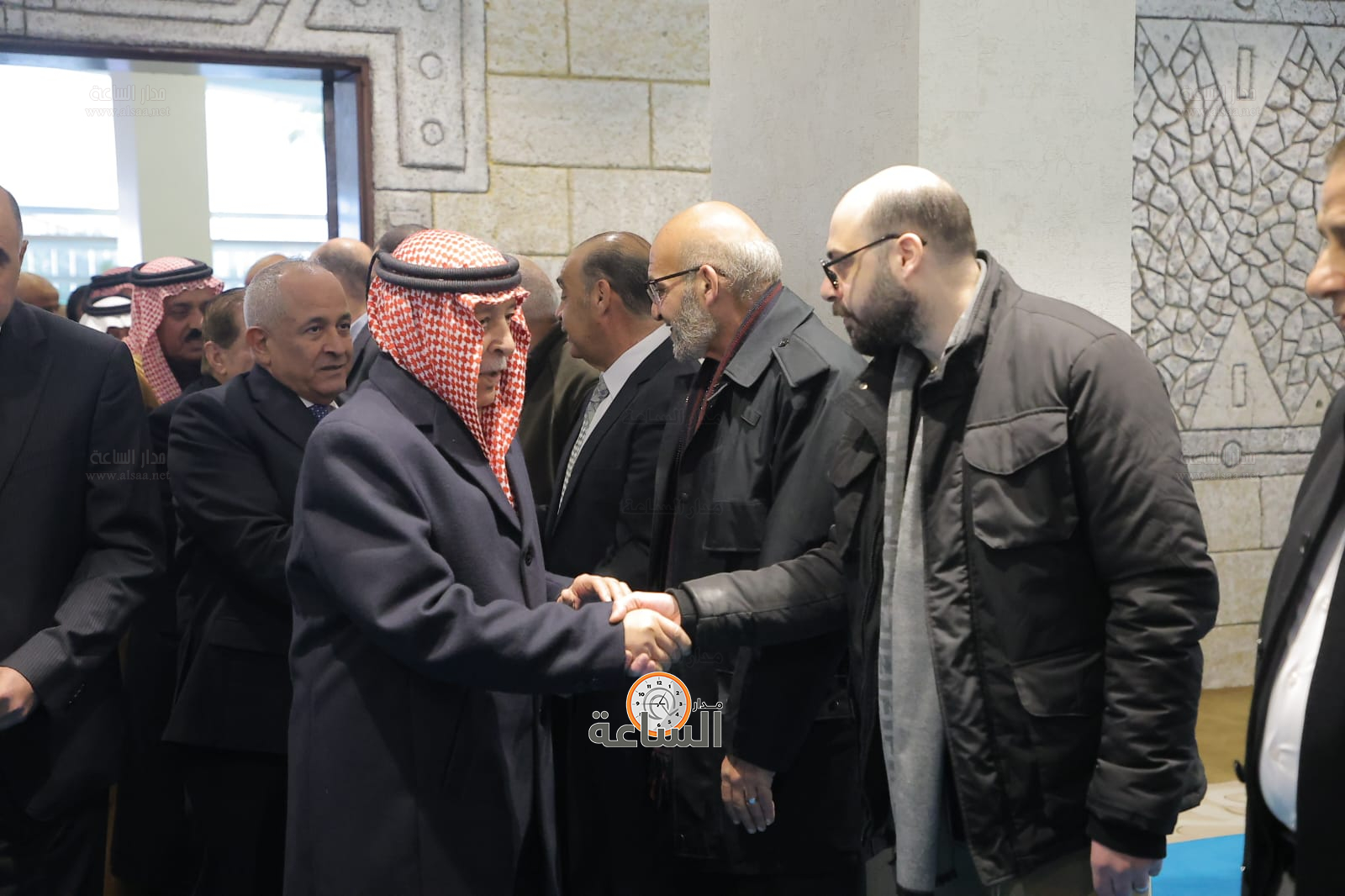 Madar Al-Saa Images 0.0380950171093678