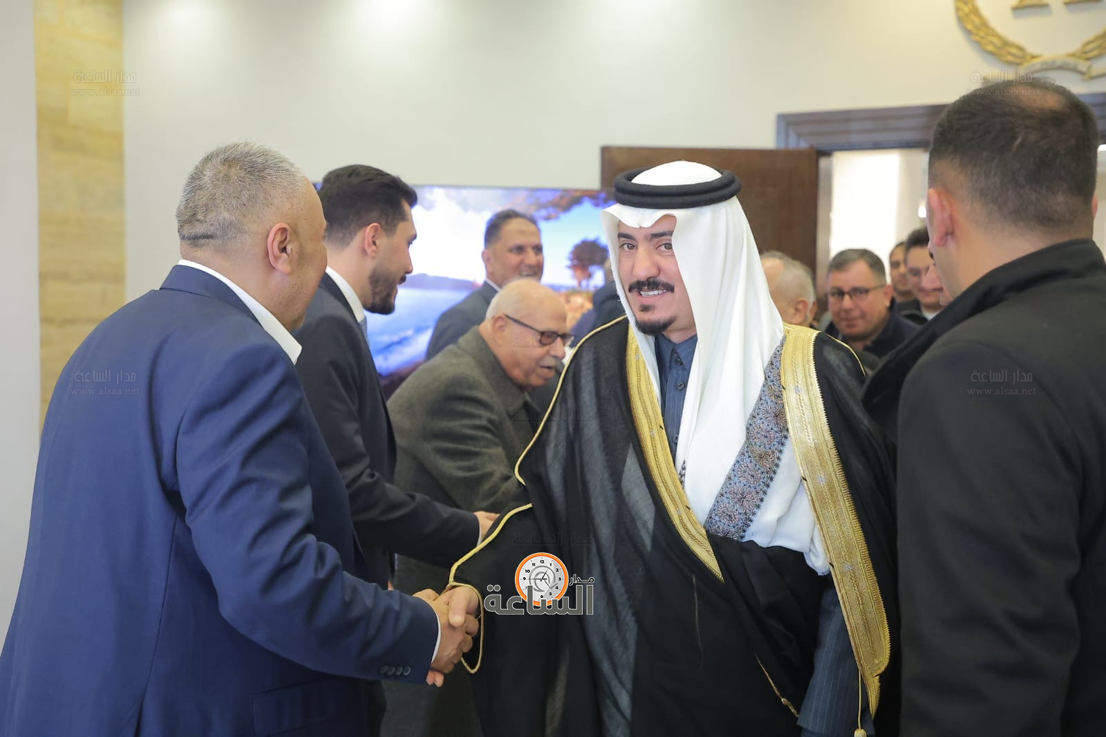 Madar Al-Saa Images 0.8137408899202028