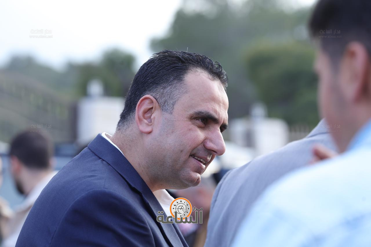 Madar Al-Saa Images 0.821392682499815