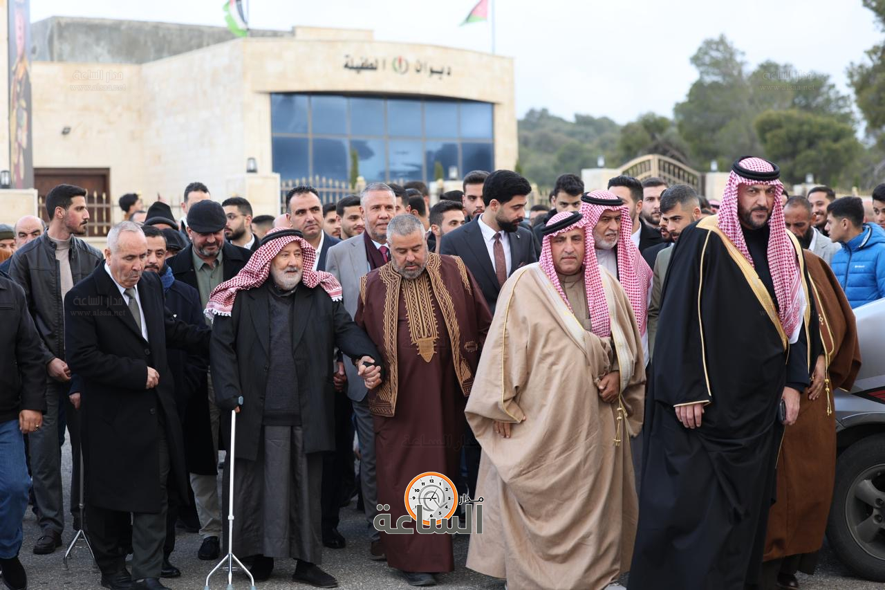 Madar Al-Saa Images 0.6229475235995667