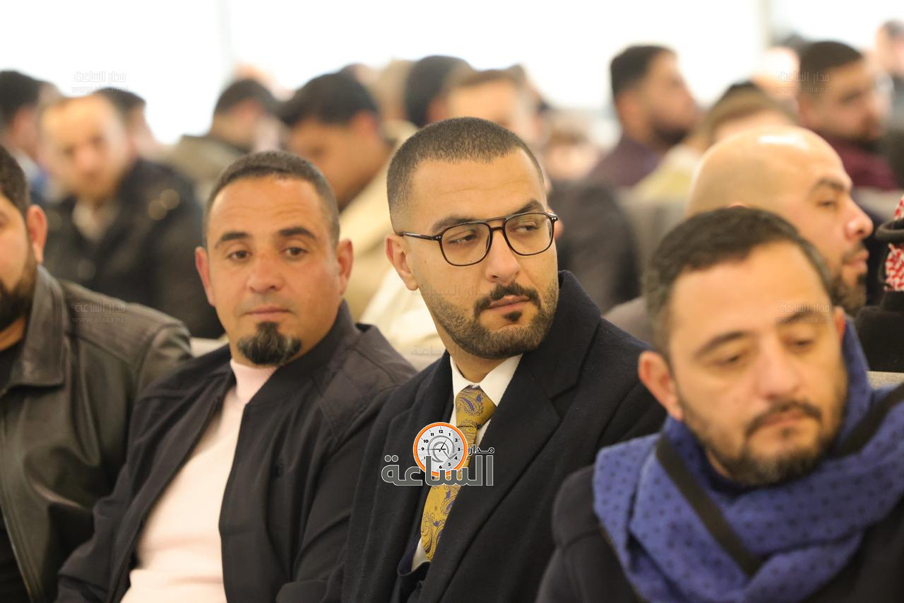 Madar Al-Saa Images 0.48103302360184175