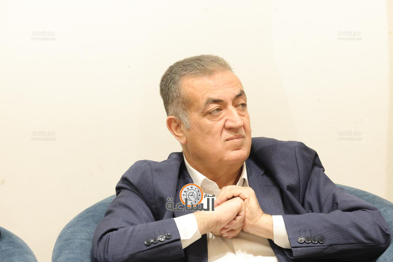 Madar Al-Saa Images 0.4501411825530105