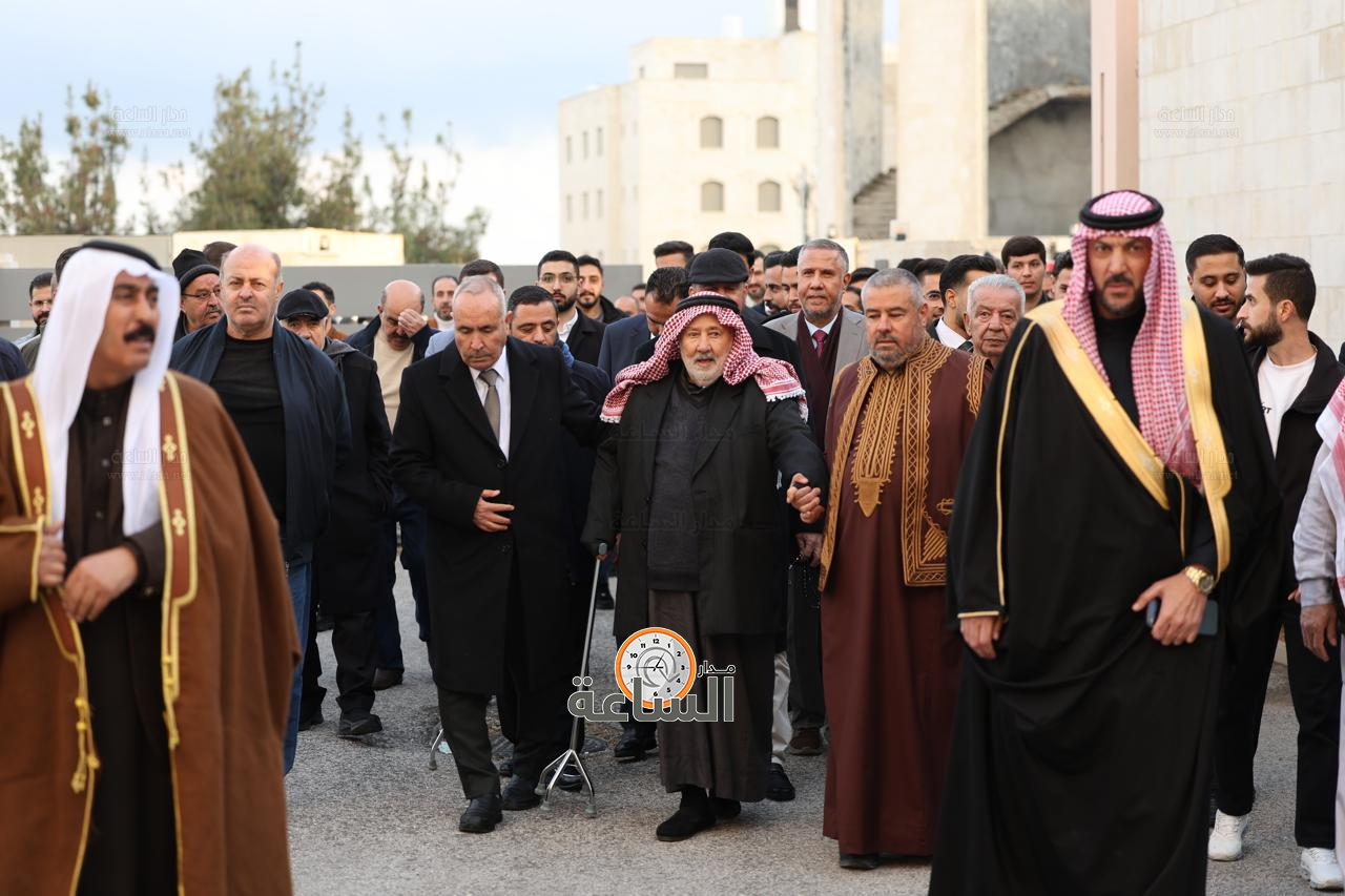 Madar Al-Saa Images 0.1541363194523797