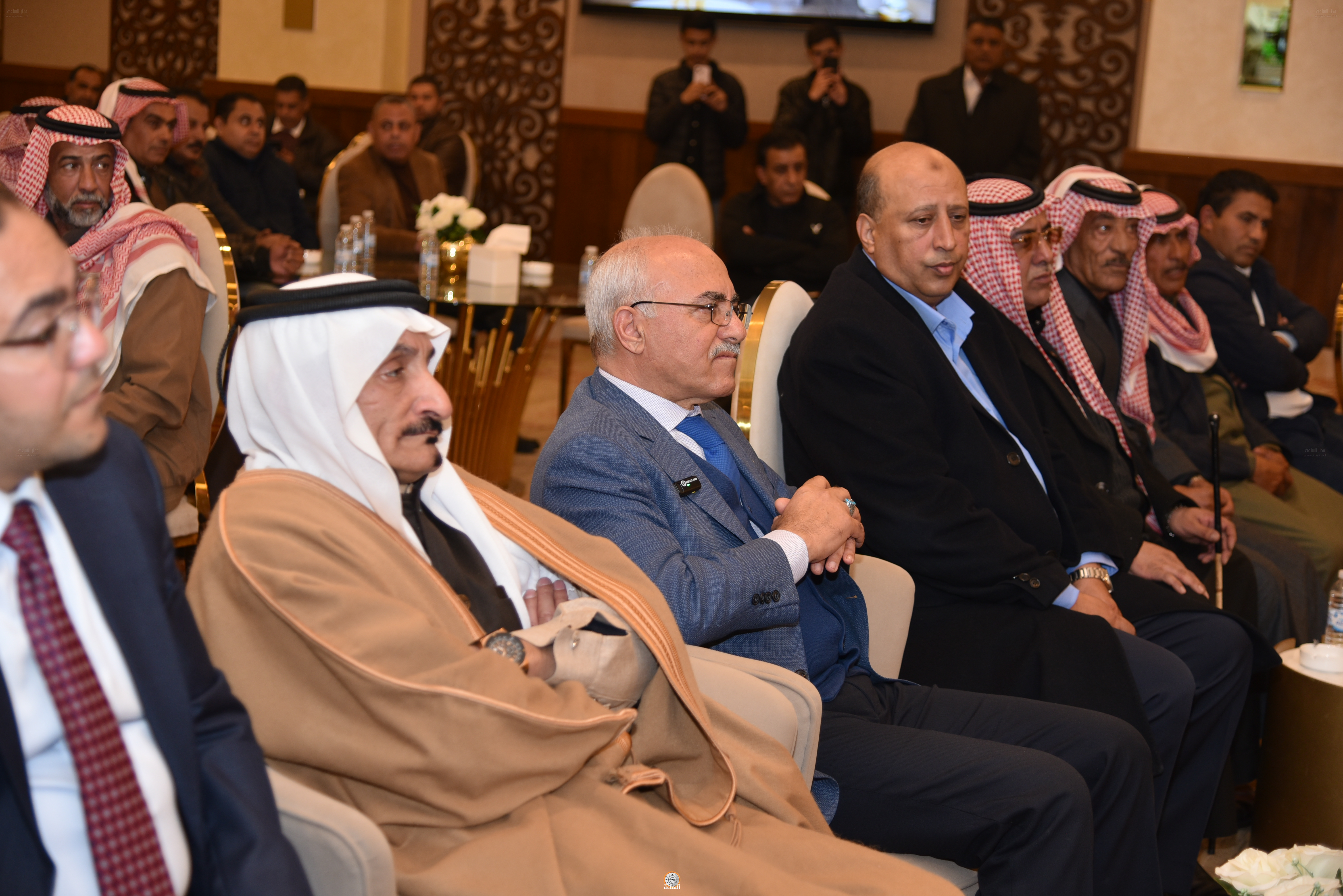 Madar Al-Saa Images 0.7135723210655607