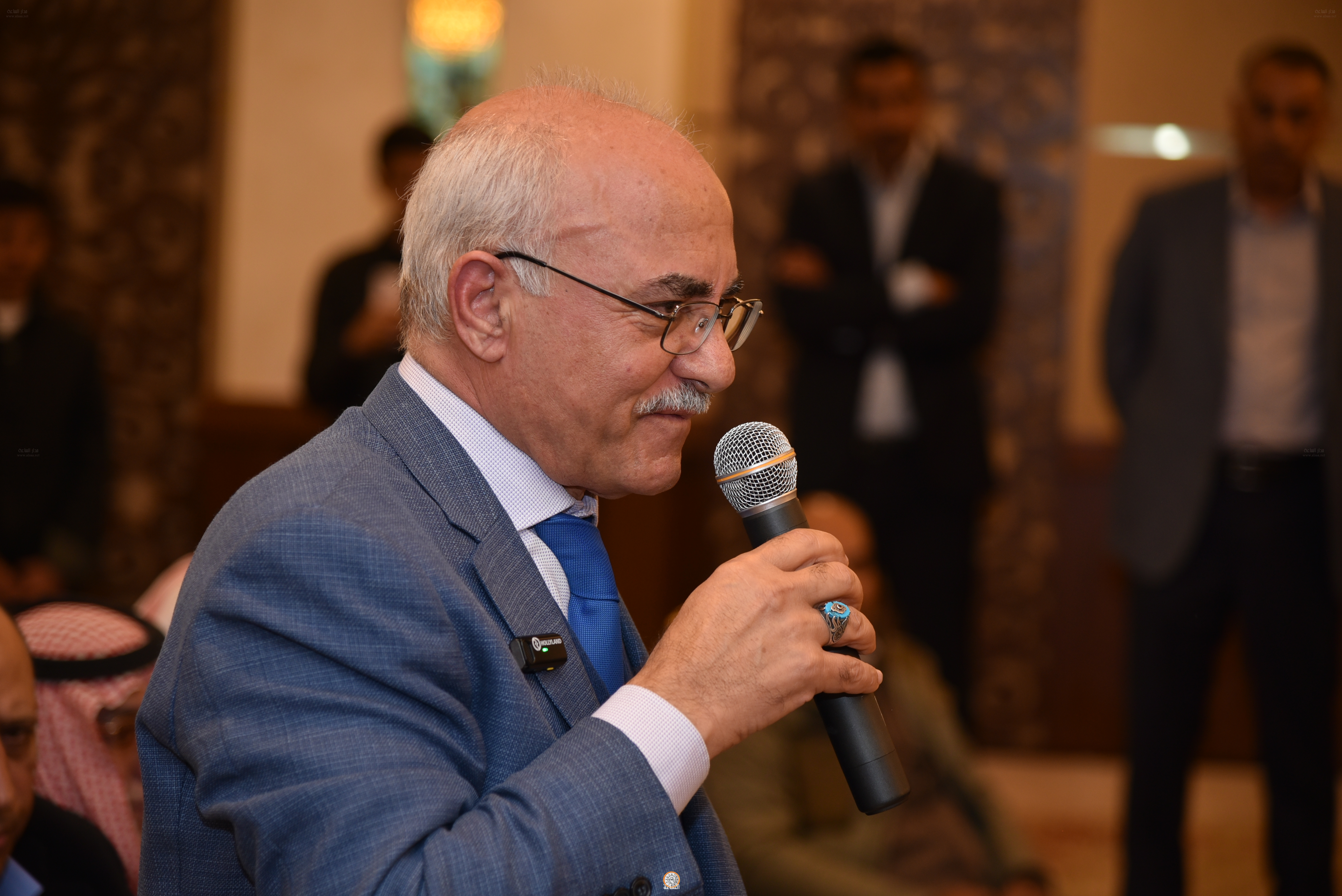 Madar Al-Saa Images 0.04023252745153705