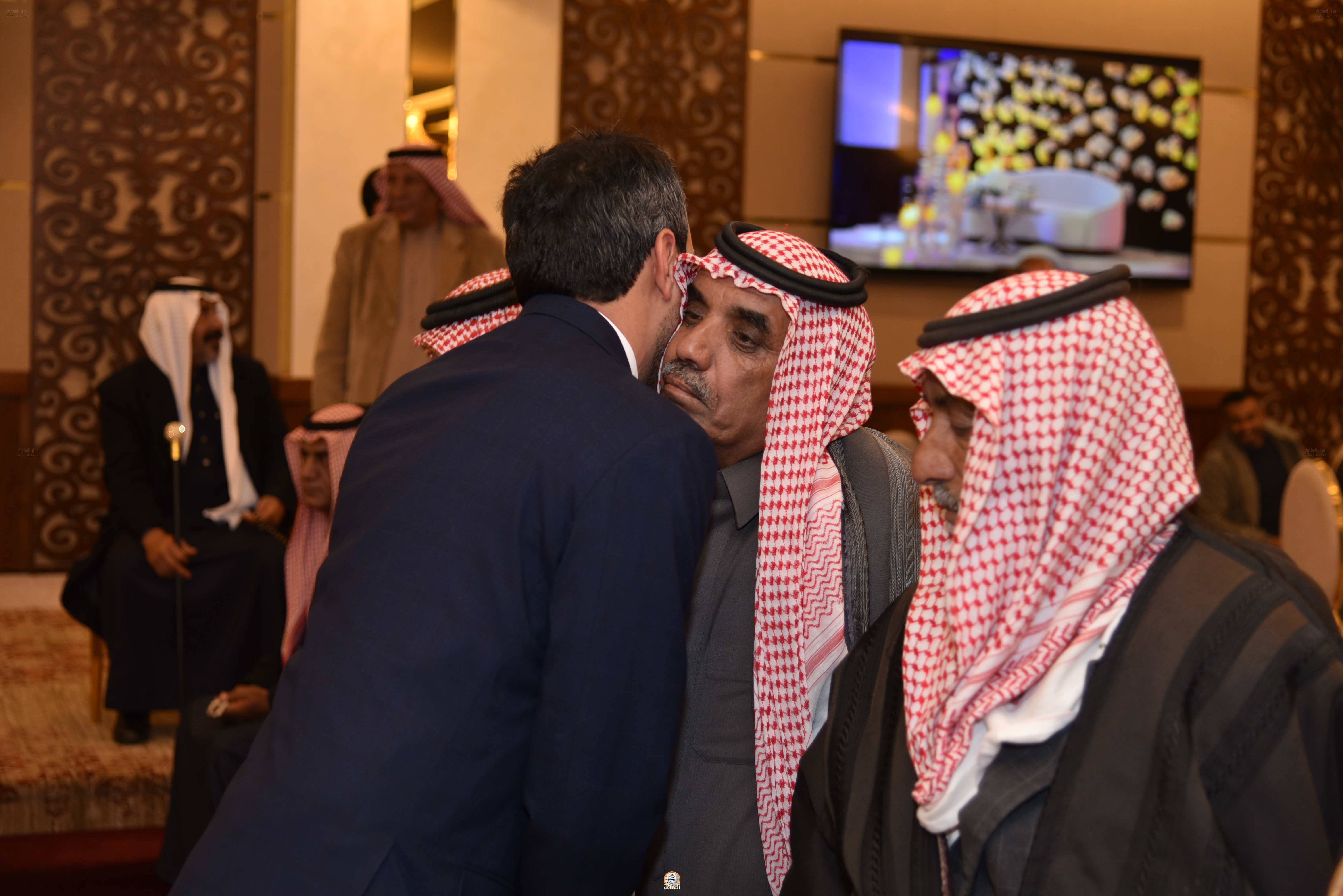 Madar Al-Saa Images 0.07226269090012427