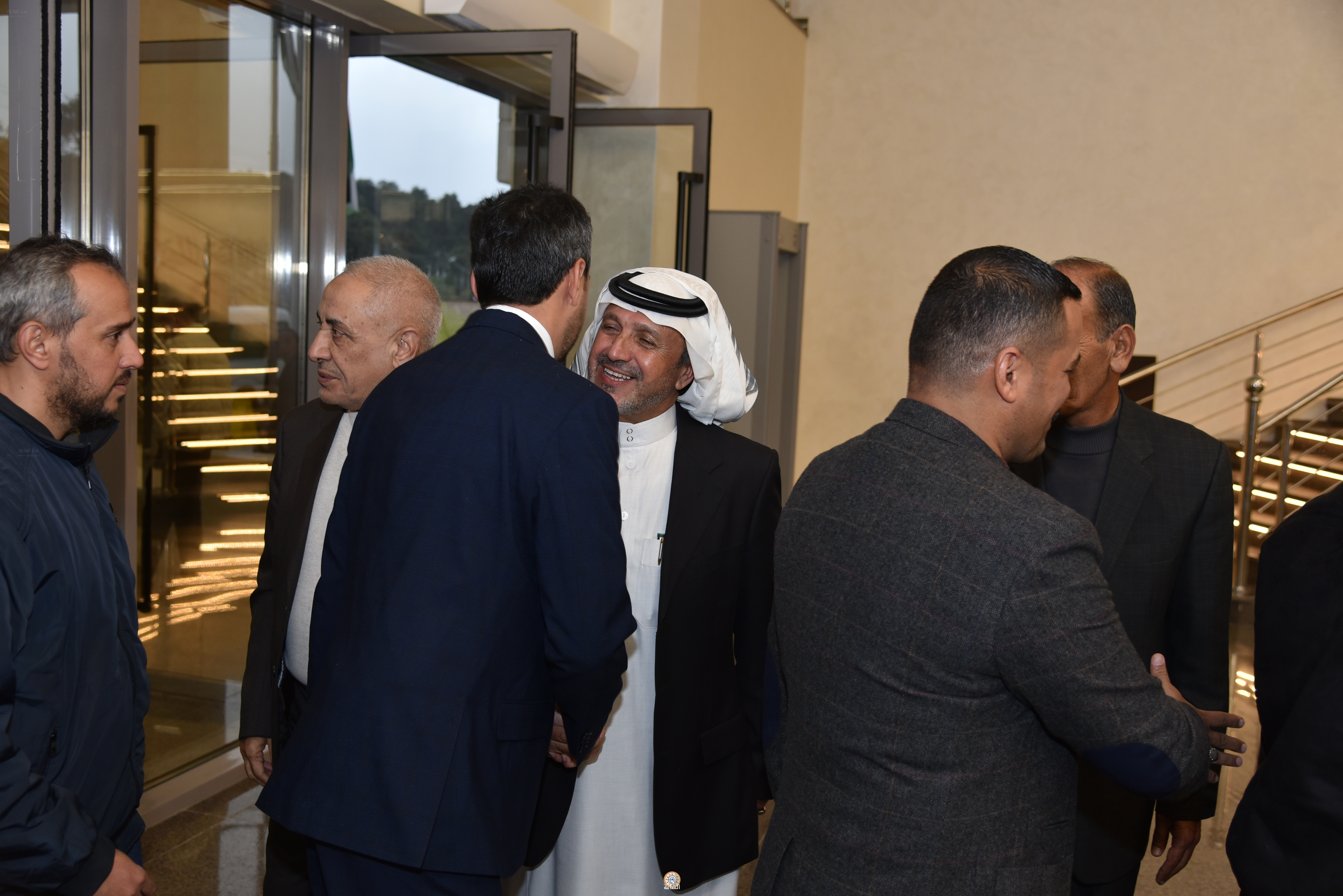 Madar Al-Saa Images 0.45466150281198037