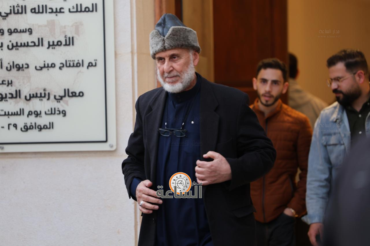 Madar Al-Saa Images 0.2441621424735958