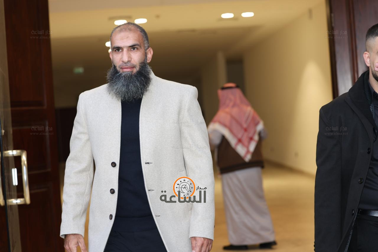 Madar Al-Saa Images 0.6719271345241519