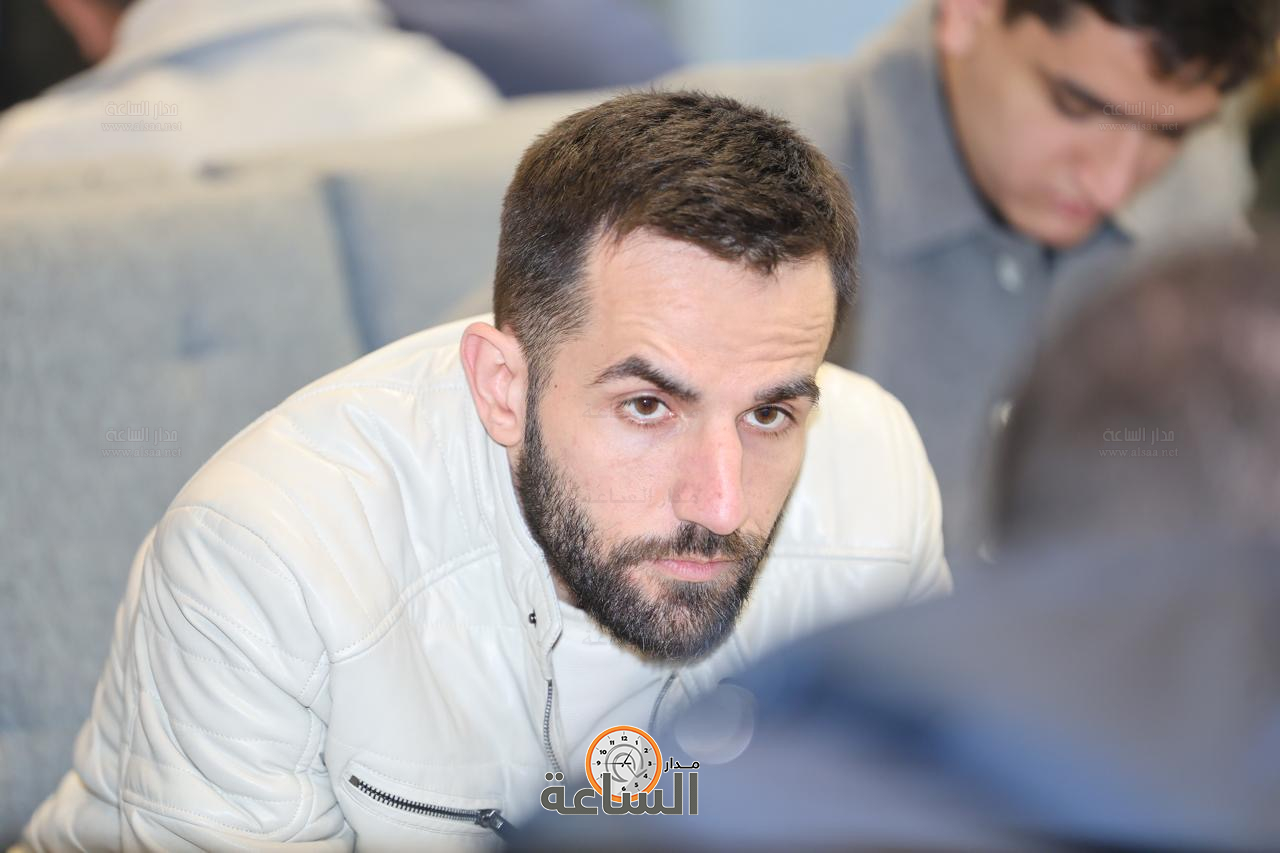 Madar Al-Saa Images 0.9780439757275194