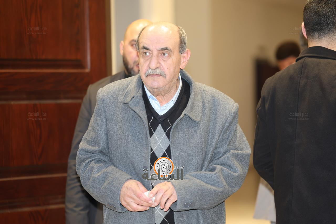 Madar Al-Saa Images 0.04165802794949092