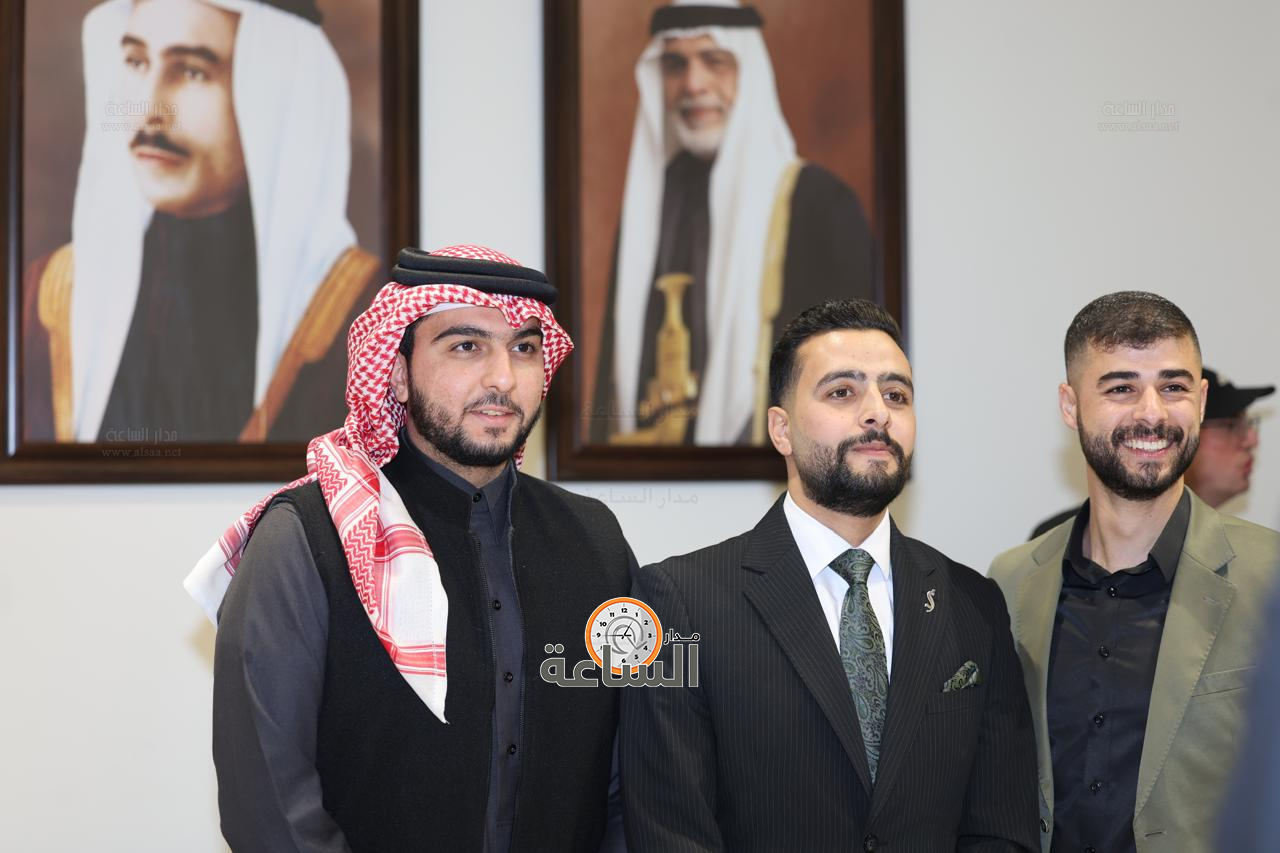 Madar Al-Saa Images 0.9304895879568834