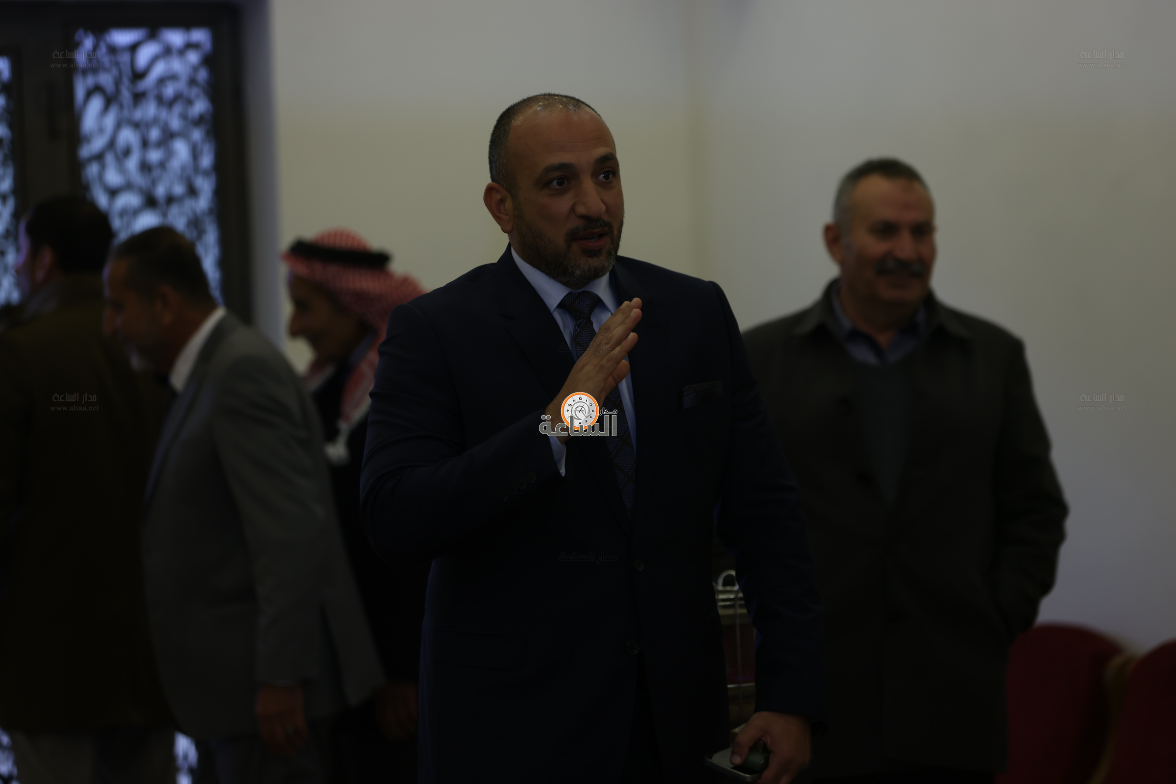 Madar Al-Saa Images 0.3273066399997032