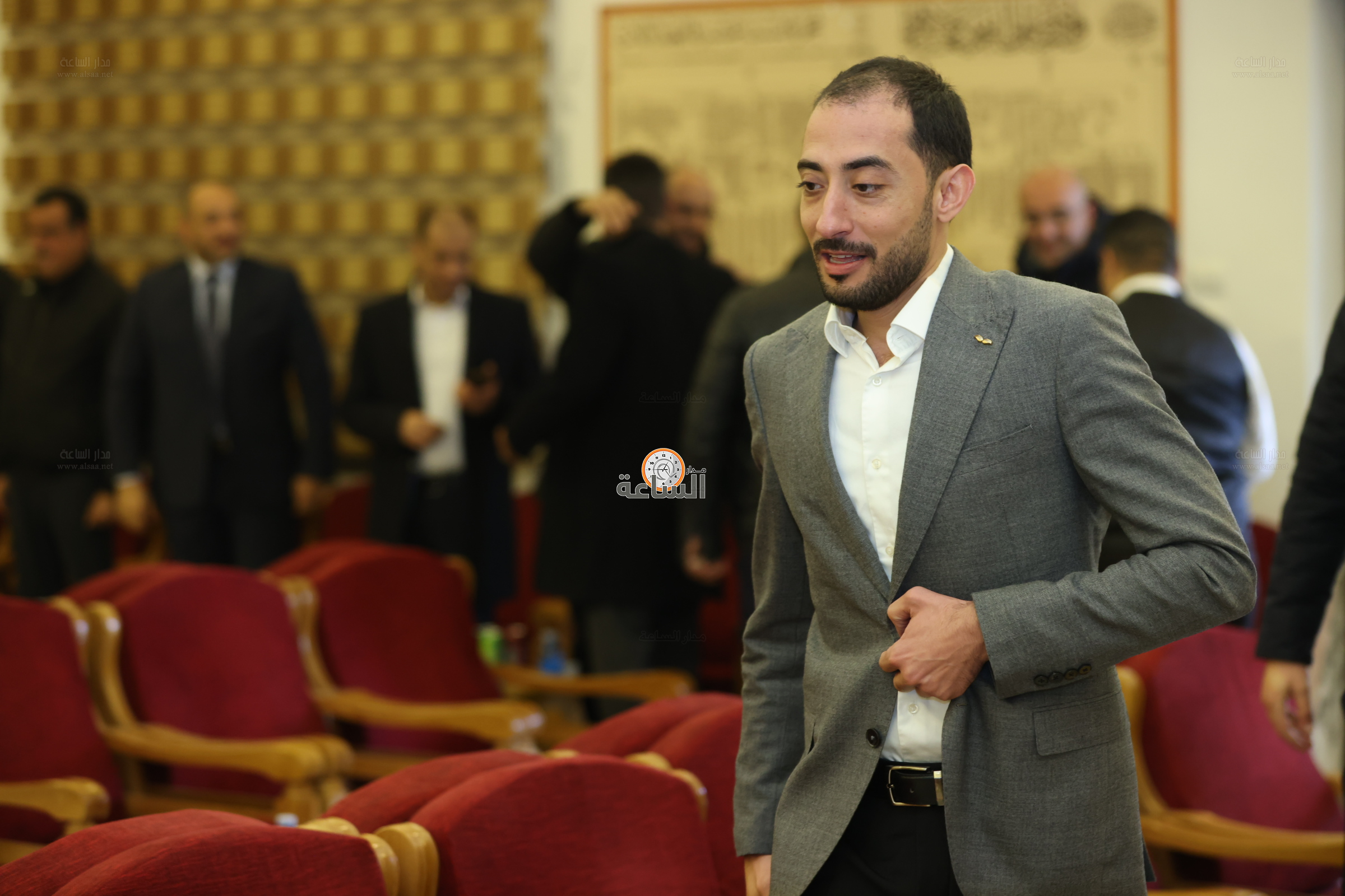 Madar Al-Saa Images 0.816683796362001