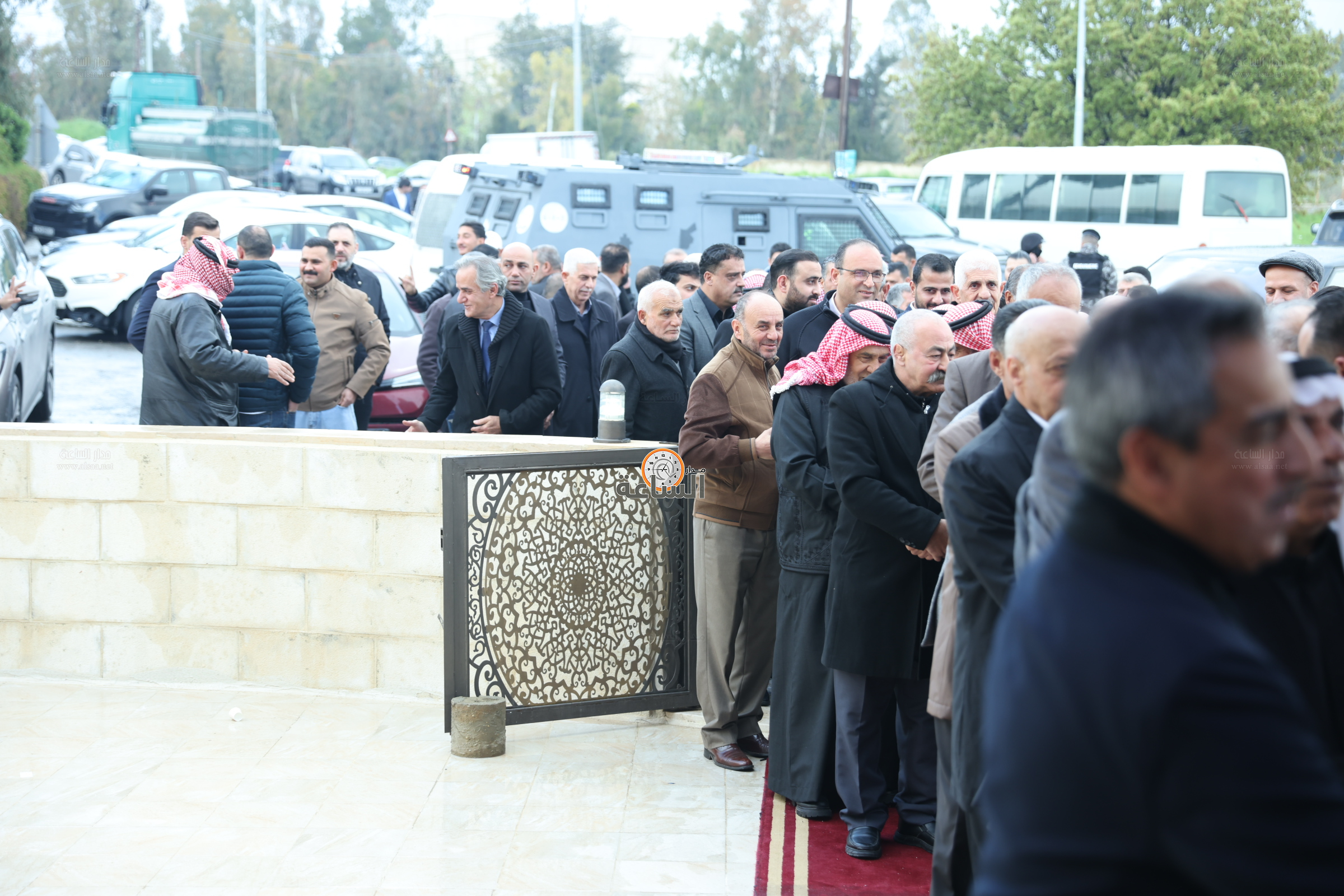 Madar Al-Saa Images 0.3112116443001328