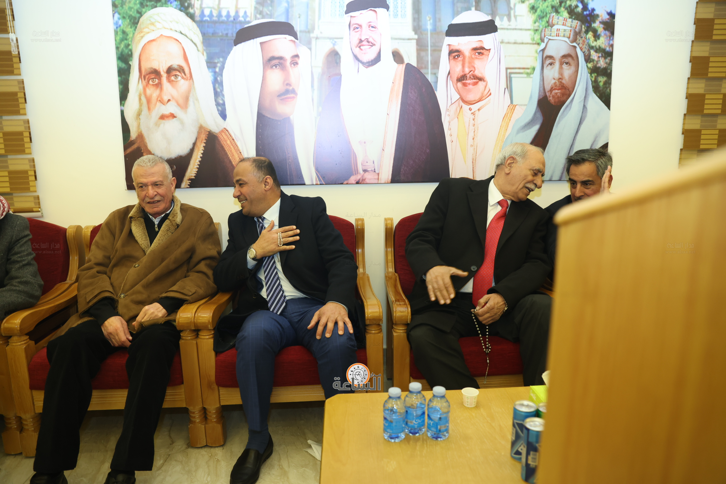 Madar Al-Saa Images 0.9678372849508546