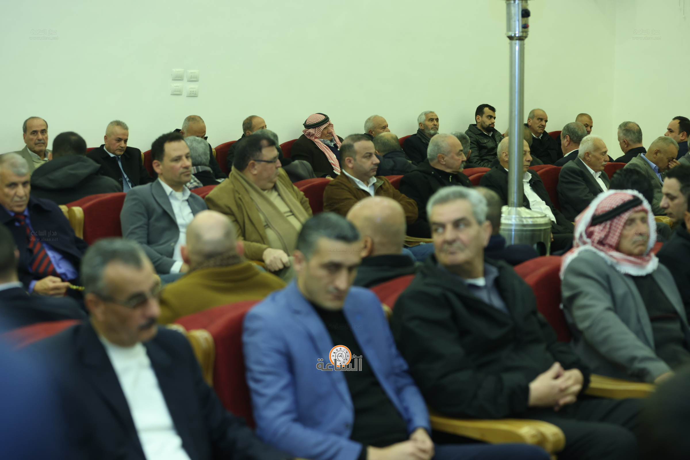 Madar Al-Saa Images 0.9931349717921869