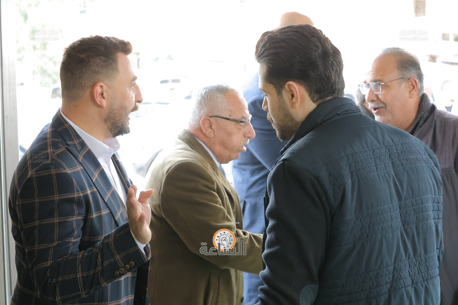 Madar Al-Saa Images 0.590278302929665