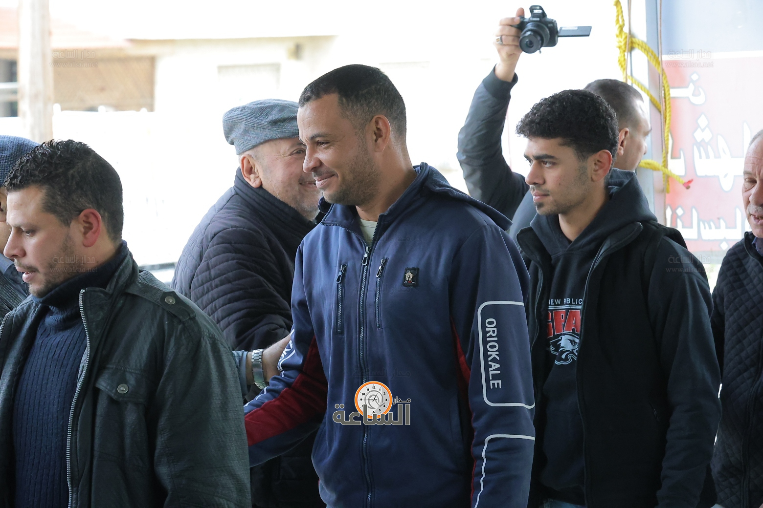 Madar Al-Saa Images 0.4876931535585509