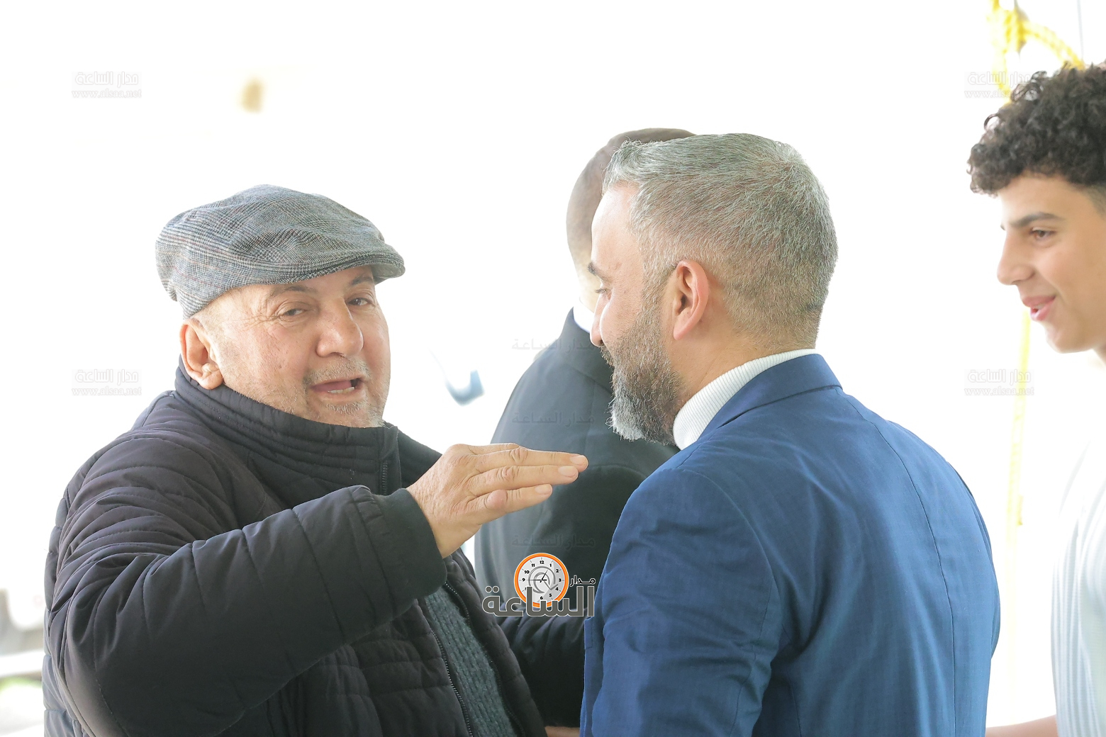 Madar Al-Saa Images 0.32715153946961084