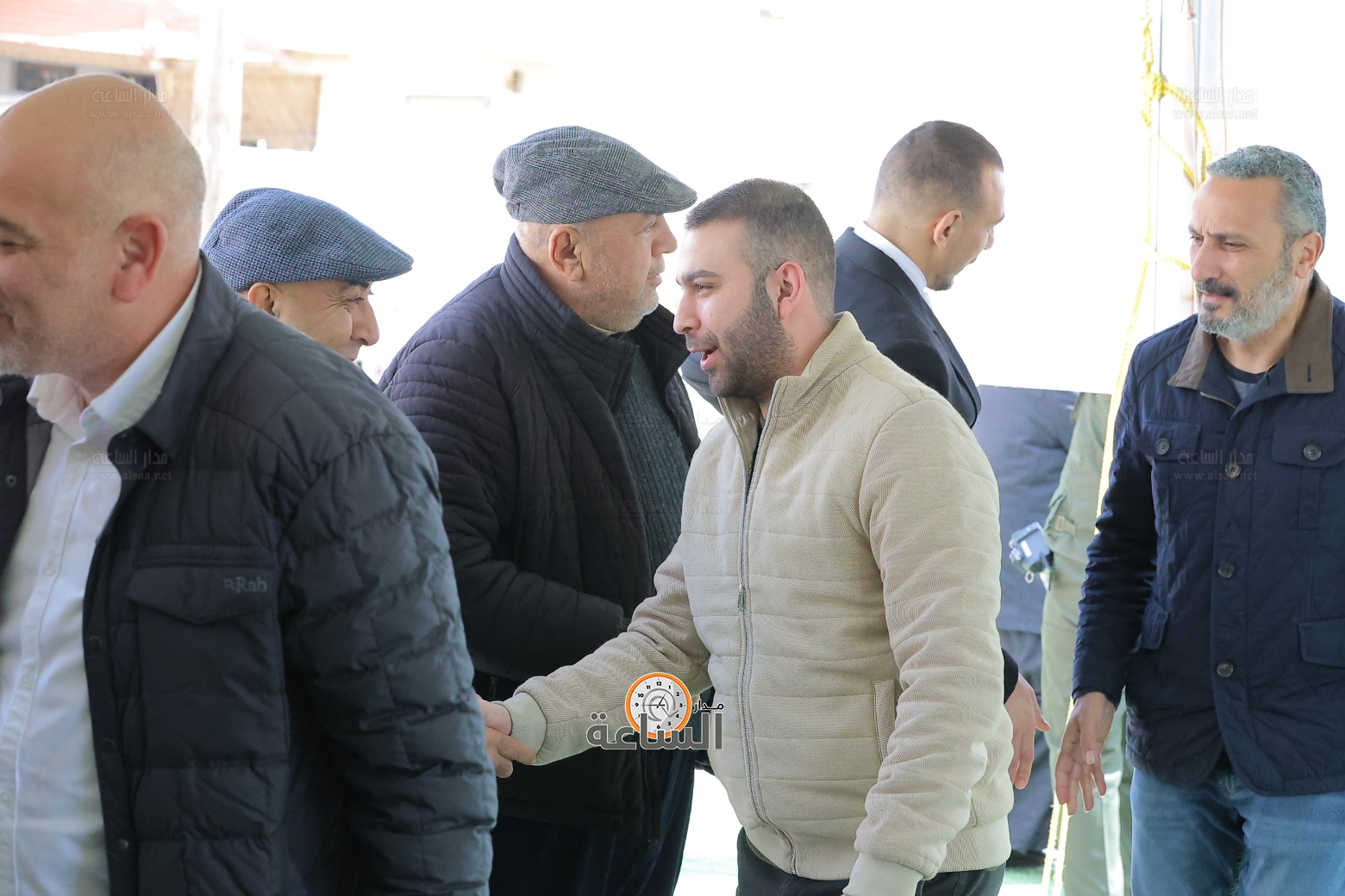 Madar Al-Saa Images 0.5667500936972363