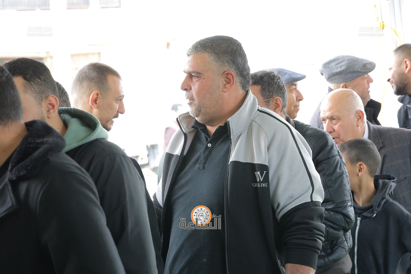 Madar Al-Saa Images 0.92192117231494