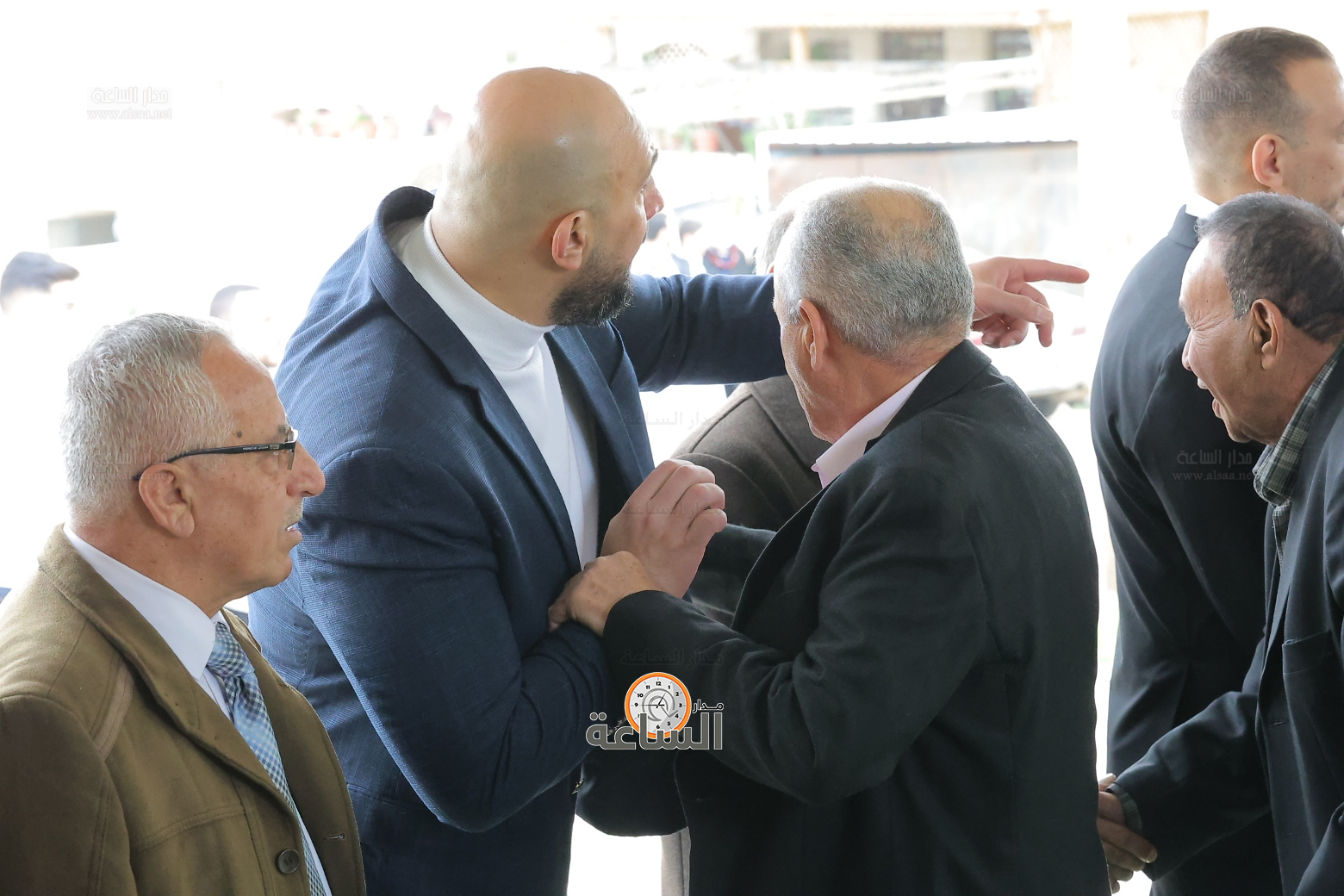 Madar Al-Saa Images 0.0048664123427293315