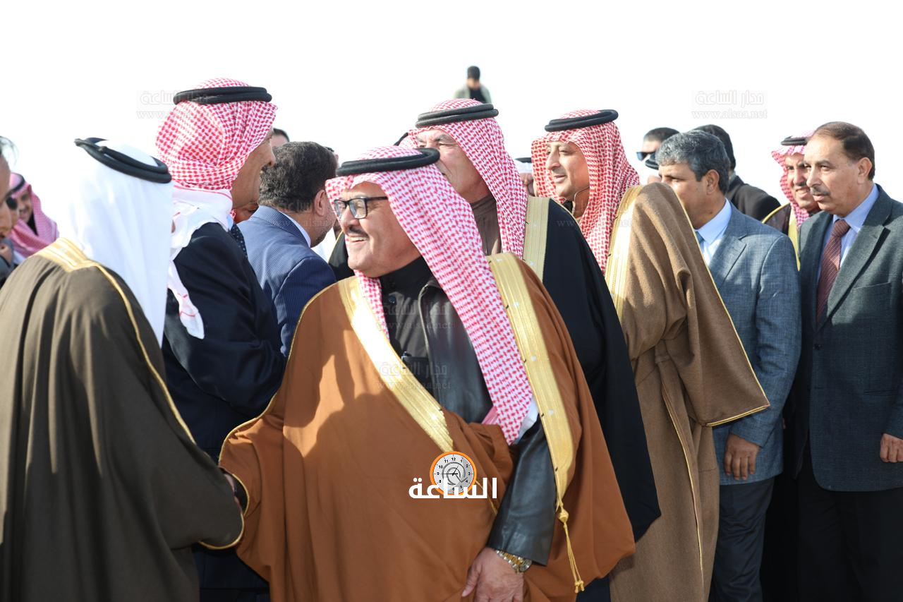 Madar Al-Saa Images 0.30554025833117426