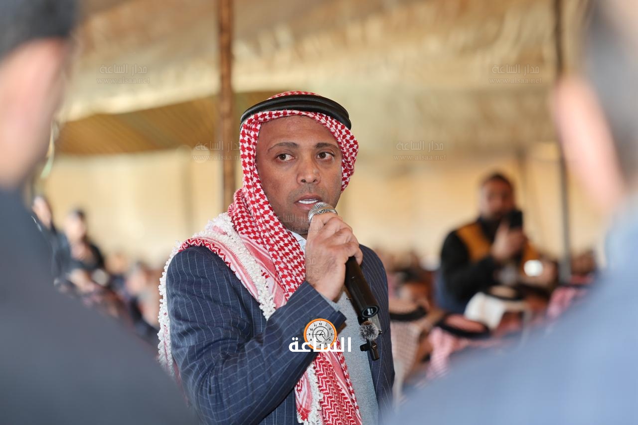 Madar Al-Saa Images 0.10572163611835517