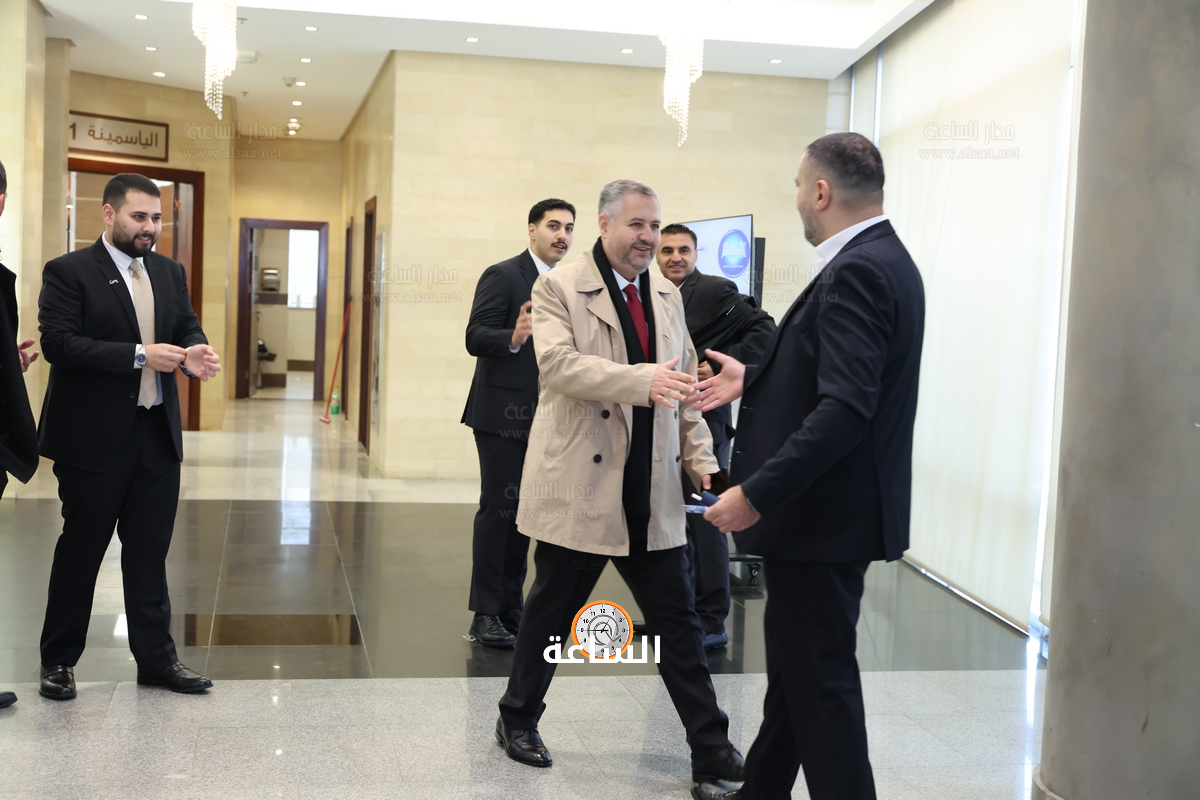 Madar Al-Saa Images 0.09038890626762563