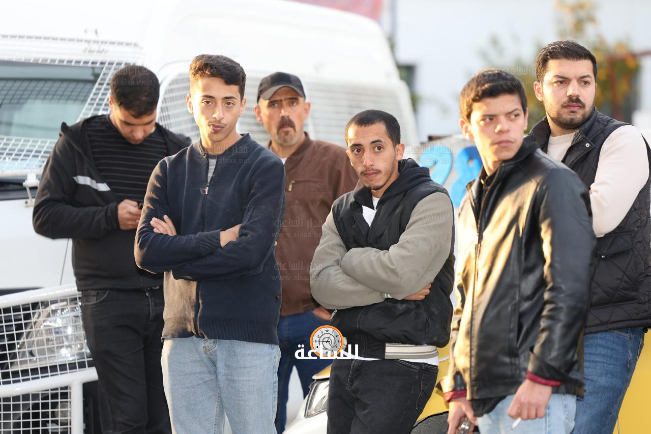 Madar Al-Saa Images 0.8547716761919841