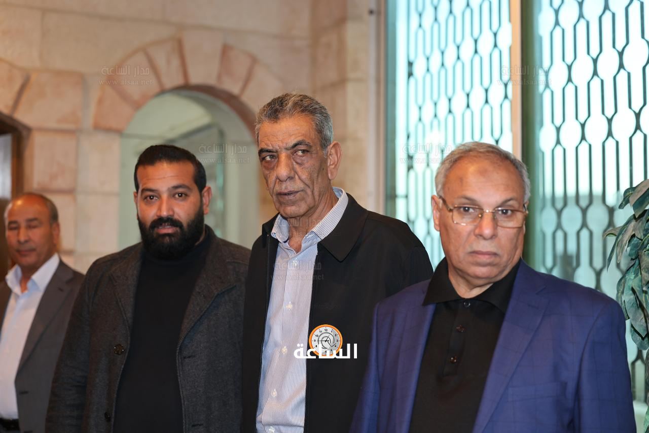 Madar Al-Saa Images 0.6322105350080226