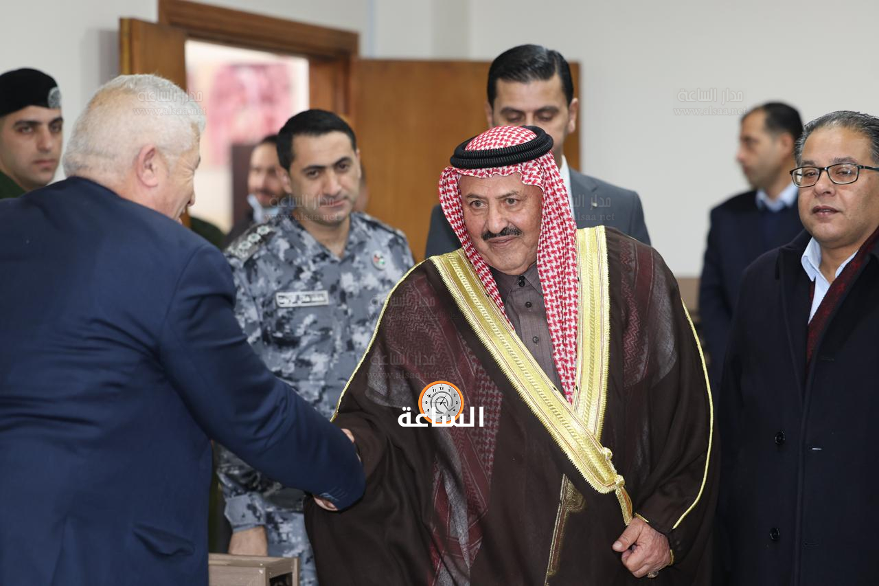 Madar Al-Saa Images 0.49694117209417477