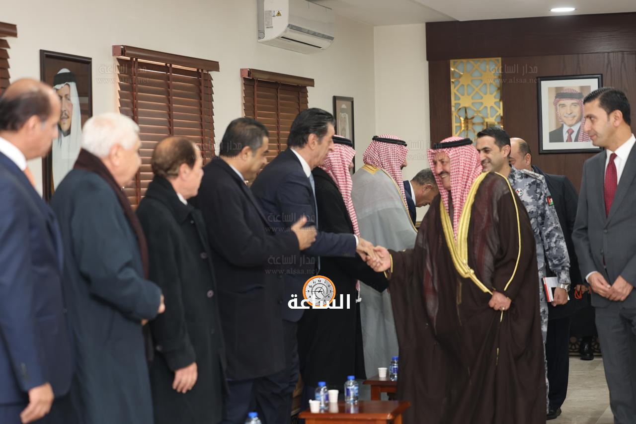 Madar Al-Saa Images 0.938871748862576