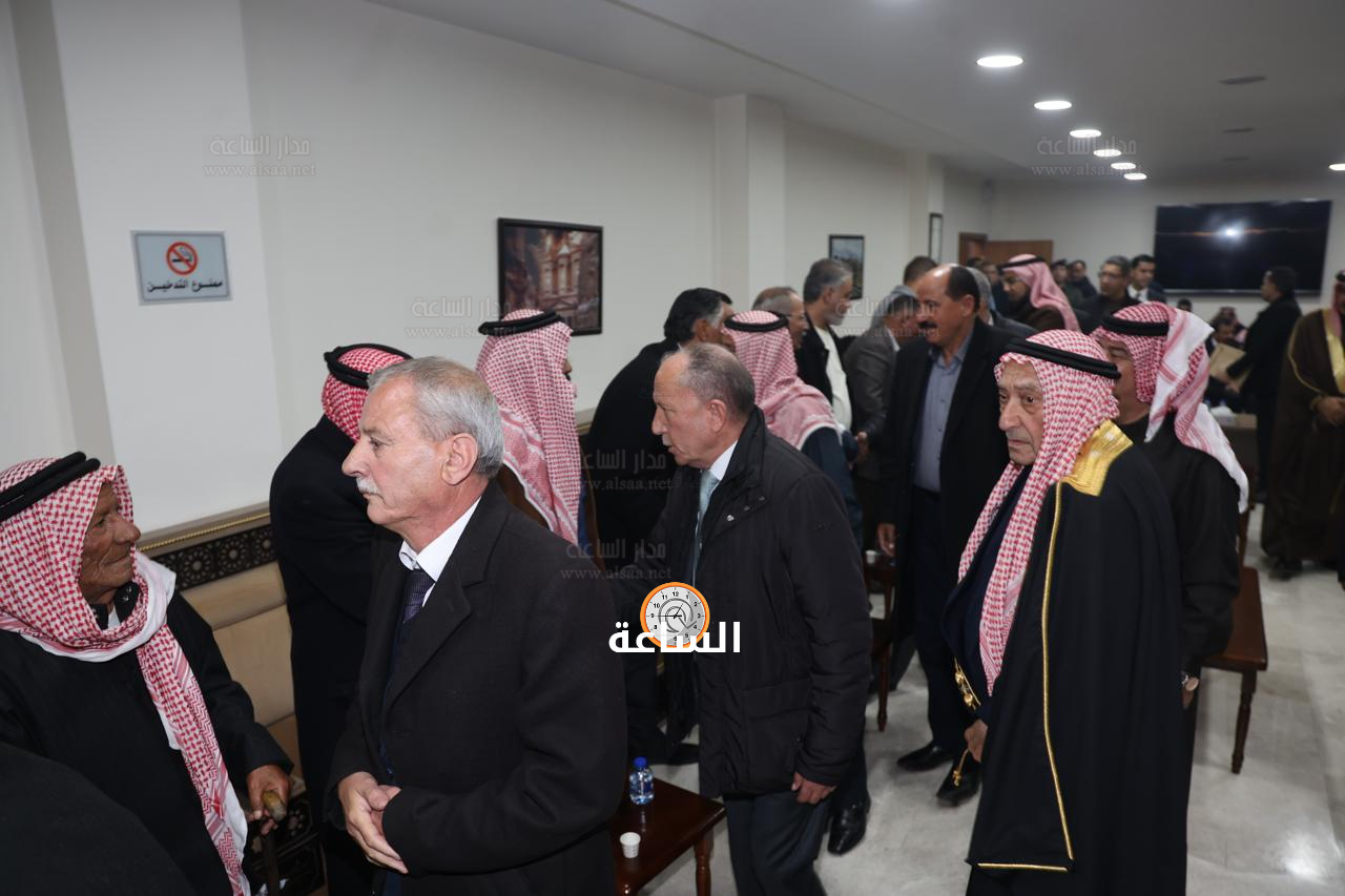 Madar Al-Saa Images 0.11439901076525327