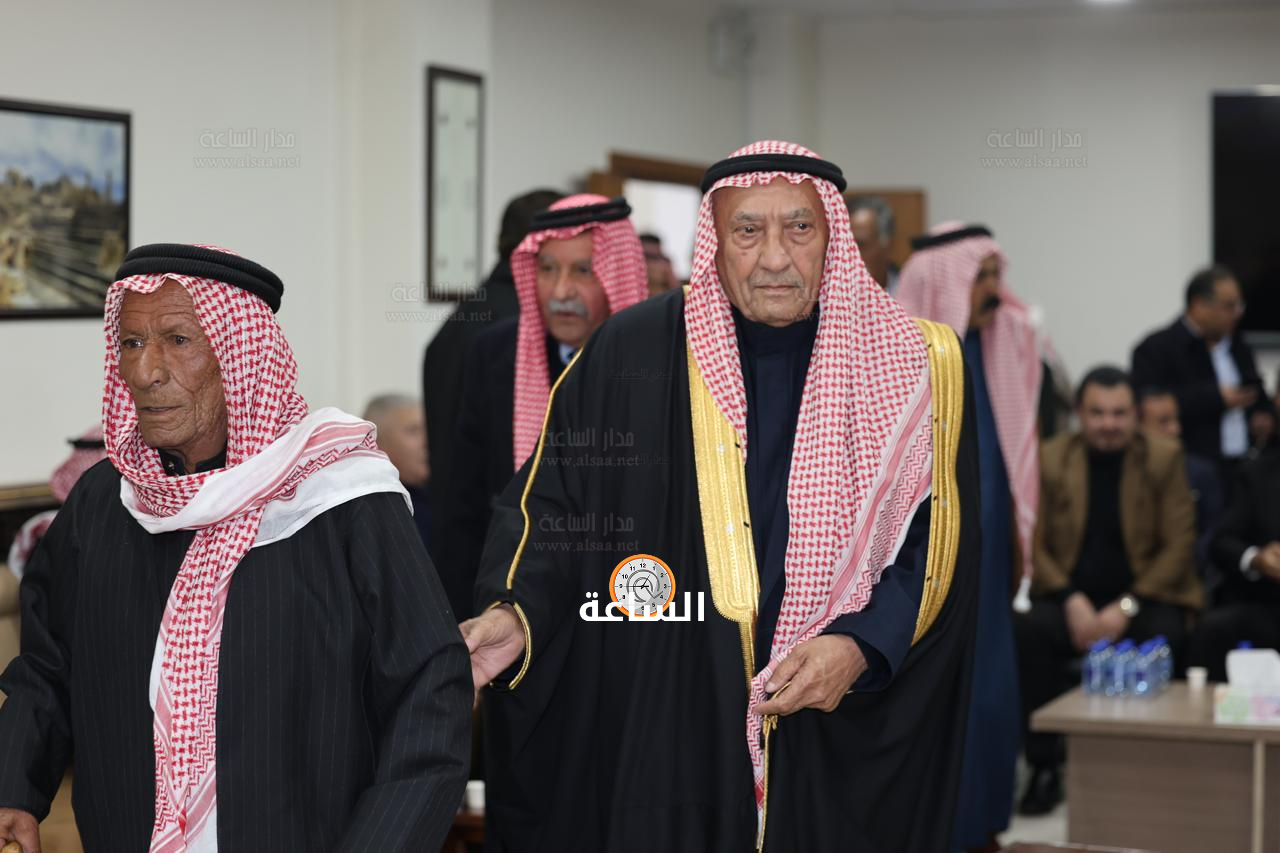 Madar Al-Saa Images 0.6295585311105742